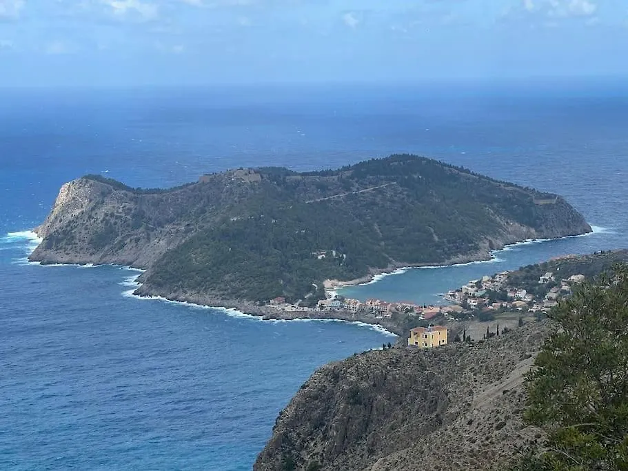 Dom wakacyjny Willa La Casa Sulle Rocce House On The Rocks Asos Grecja