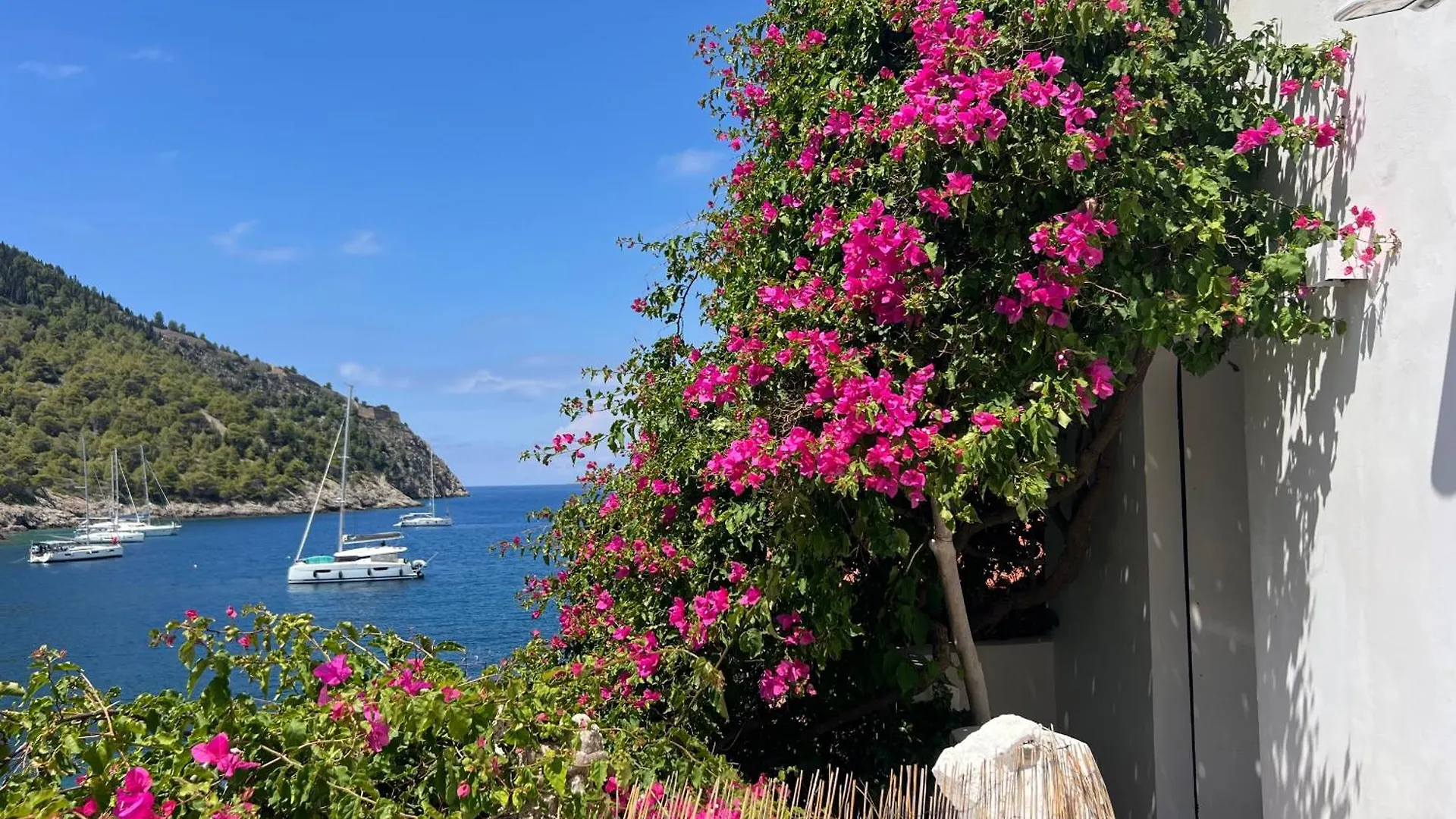 Villa La Casa Sulle Rocce House On The Rocks Asos 0*,  Grecia